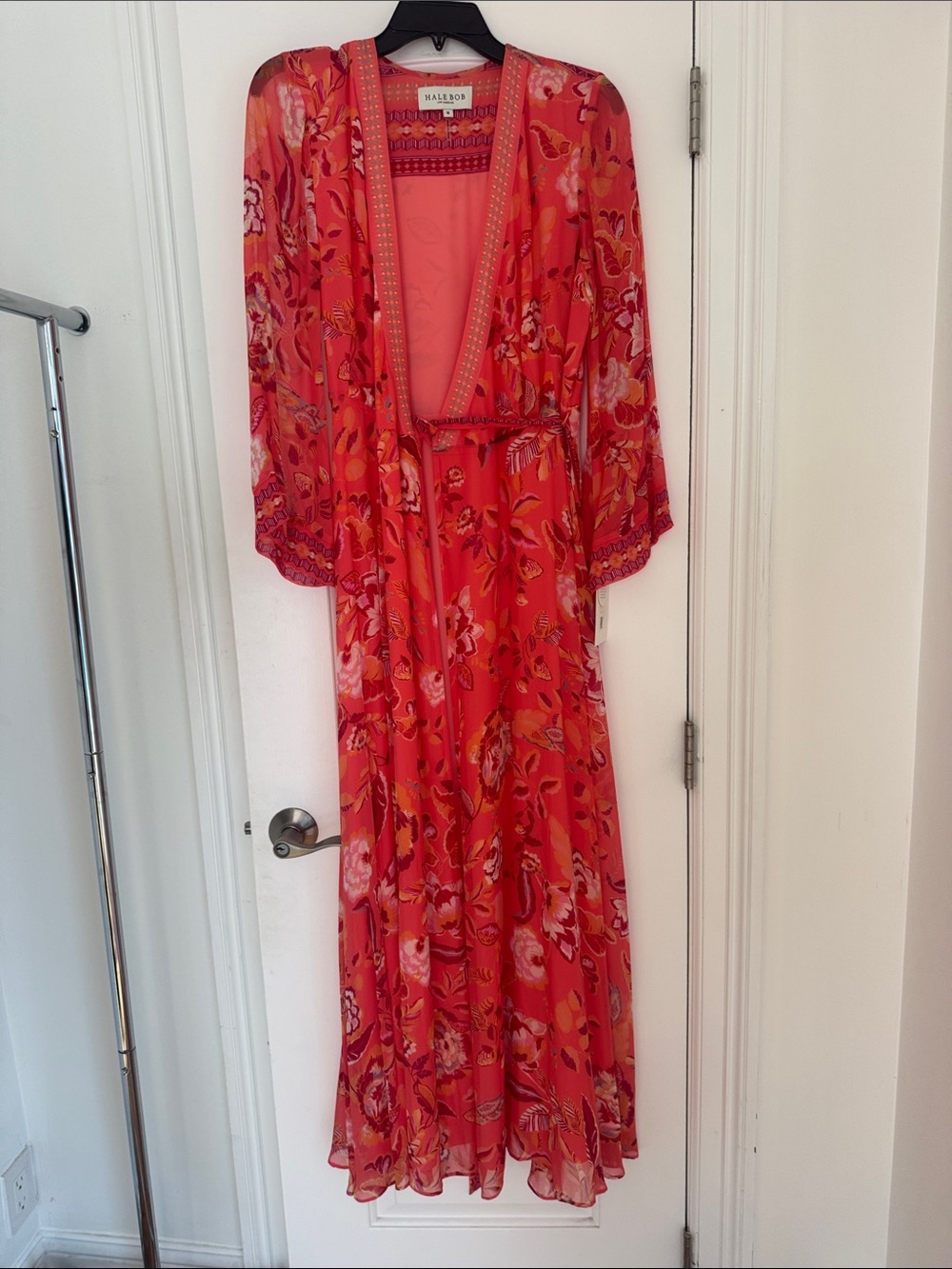 HALE BOB Floral Kimono wrap style coral lined Medium NWT - Picture 3 of 16
